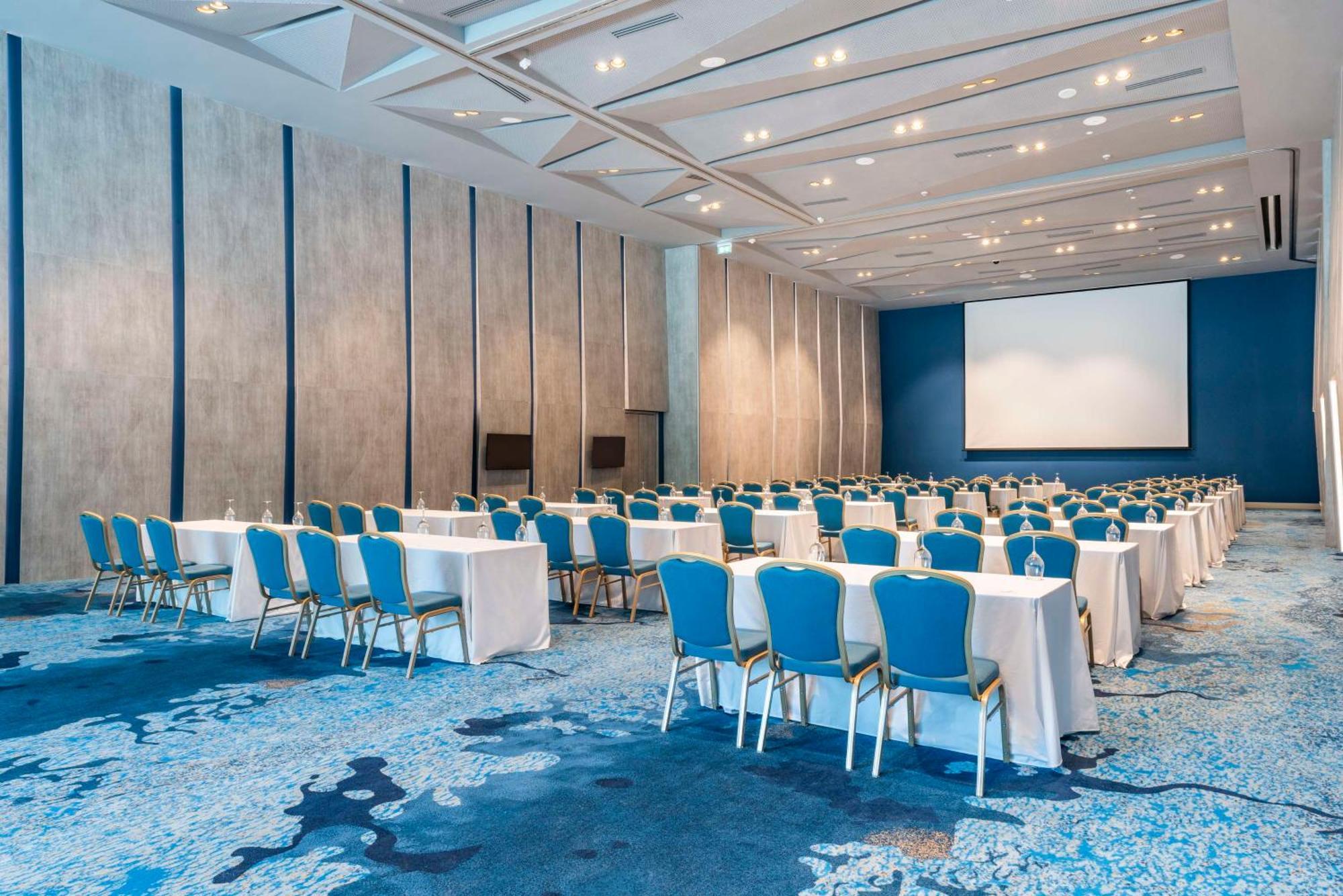 Hilton Santa Marta Hotel Exterior photo