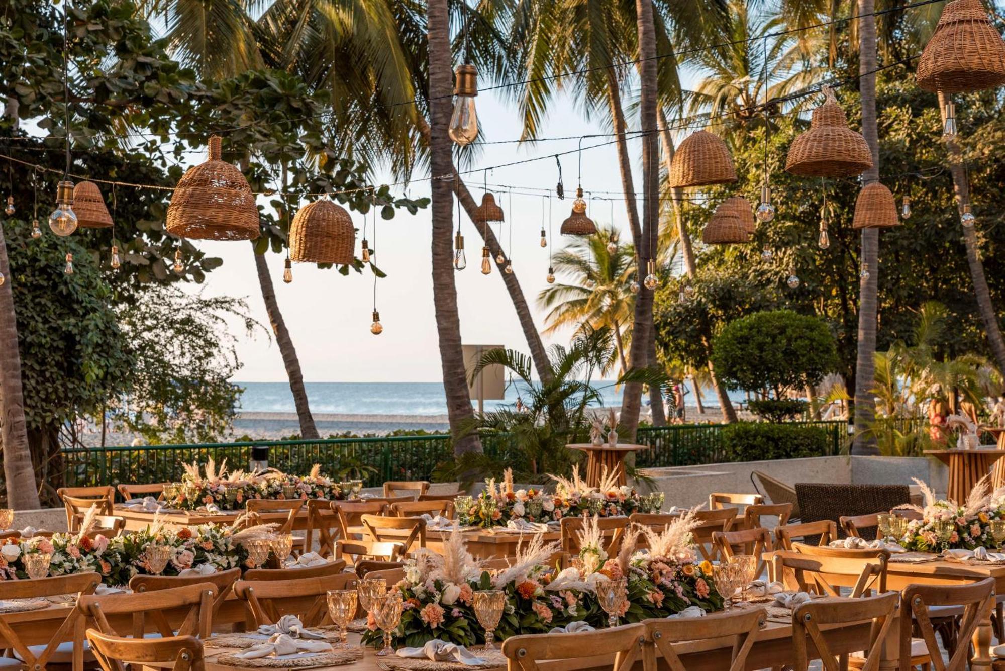 Hilton Santa Marta Hotel Exterior photo