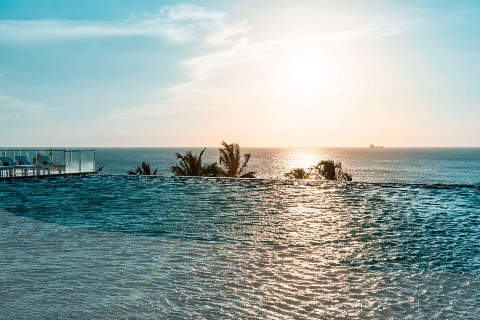 Hilton Santa Marta Hotel Exterior photo